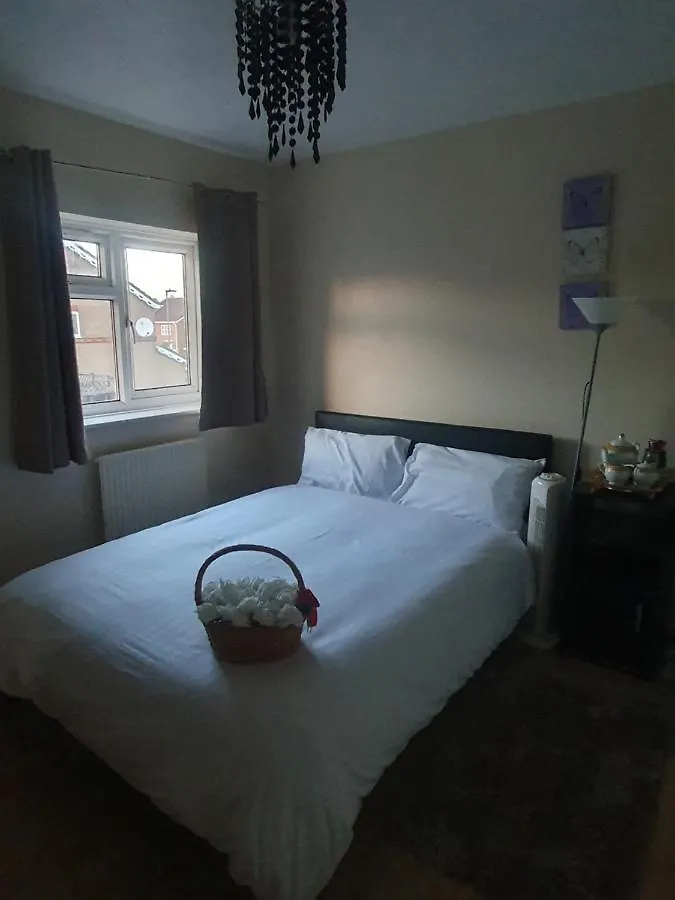 Homestay Double Size And Single Room In Barking Barking